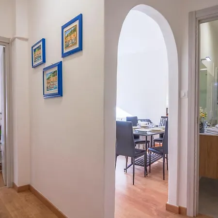 Flora By Portofinohomes * Portofino